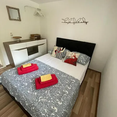 아파트 Libra 오크루그고른지