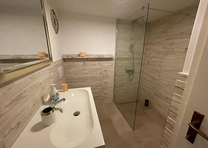 Lägenhet Libra Okrug Gornji